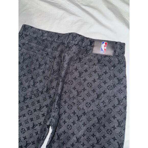 Louis Vuitton NBA Monogram Logo Gris Chine Grey Black Regular Denim Jeans 34 - Picture 10 of 16
